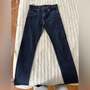 Levi’s straight legged 530 men’s jeans W32